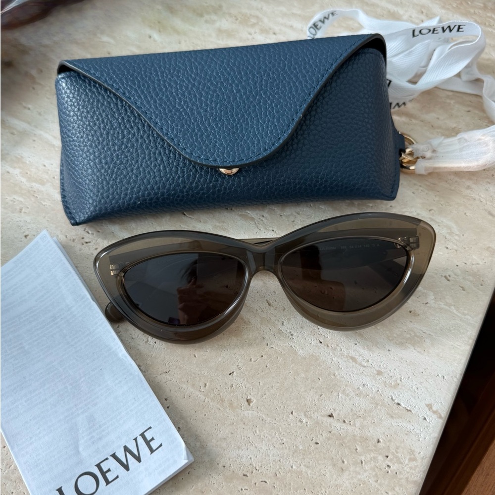 RARE! Loewe Cat Eye Sunglasses